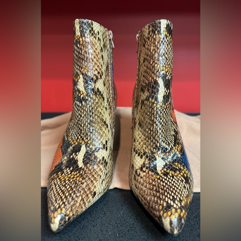 Bamboo Faux Snake Embossed Ankle Booties Tan/Multi Women’s Size 7.5 NWT & Box - Picture 3 of 11